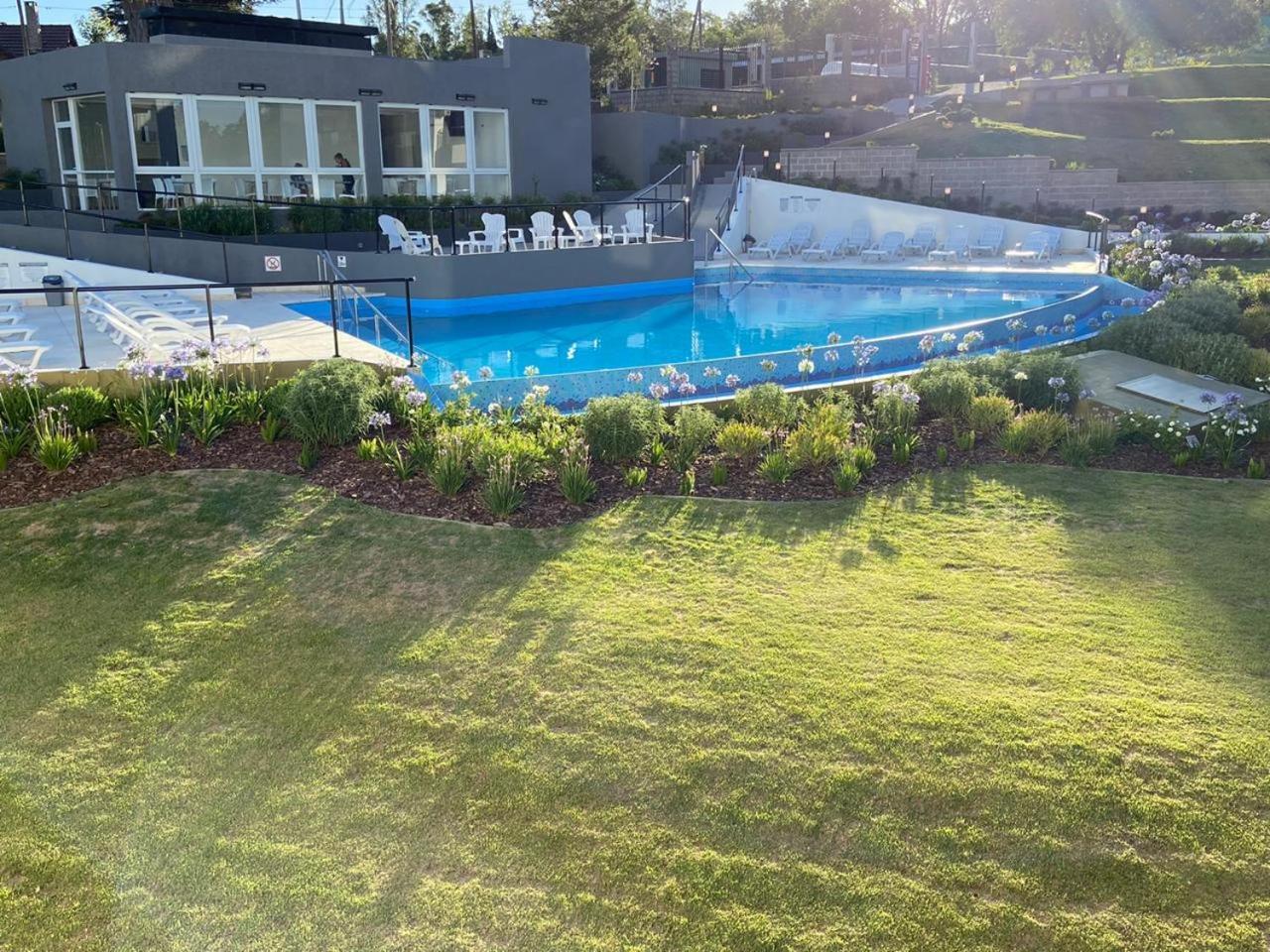 Venetto Village Villa Parque Siquiman